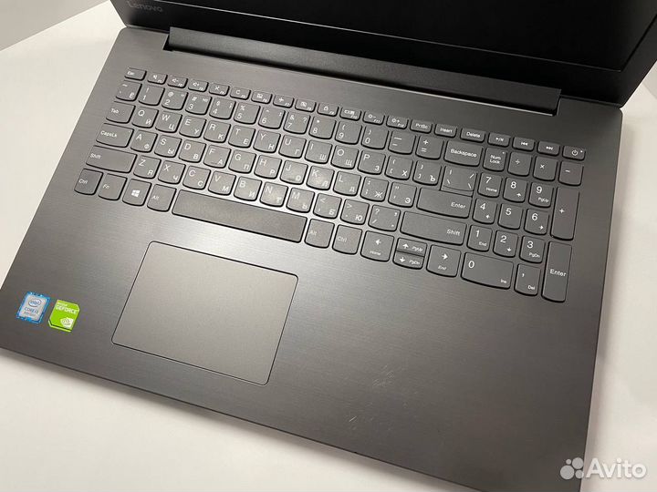 Lenovo 330-15IKB i3-8130U/geforcemx150/8Gb/SSD/HDD