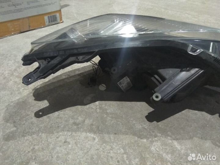 Фары Опель Астра Н