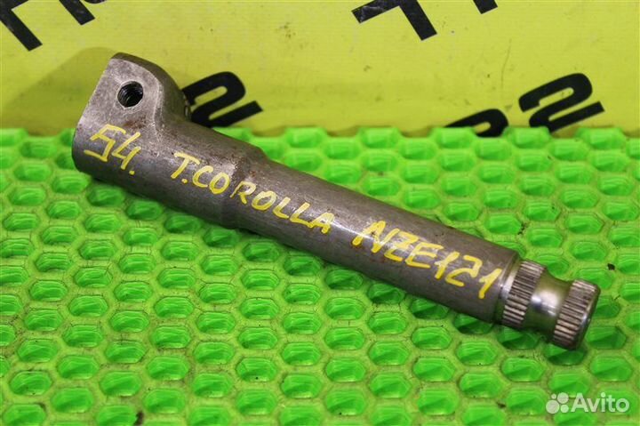 Карданчик рулевой Toyota Corolla Fielder NZE121