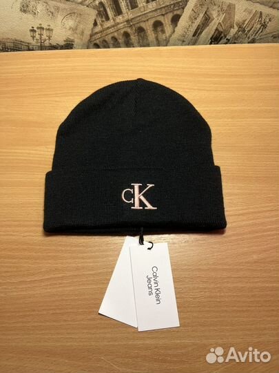 Шапка Calvin Klein оригинал новая