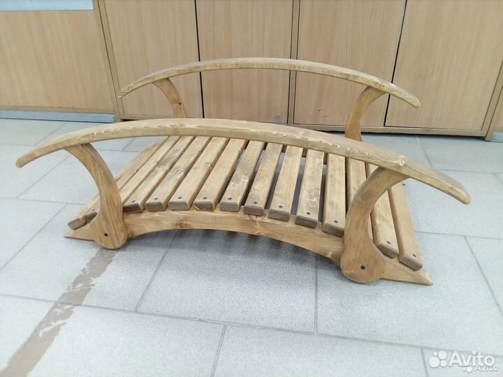 Мостик садовый