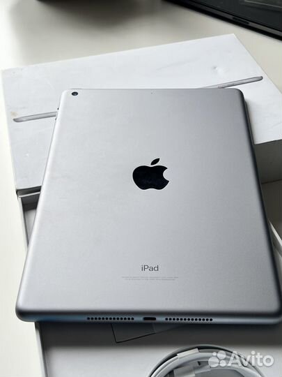 iPad 6 2018 9.7” 32GB Space Gray, Wi-Fi новый