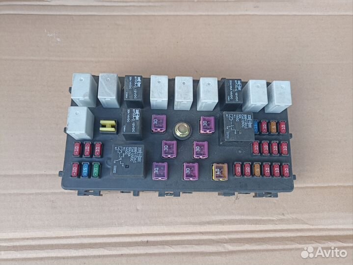 Блок предохранителей подкапотный Chery Tiggo T11