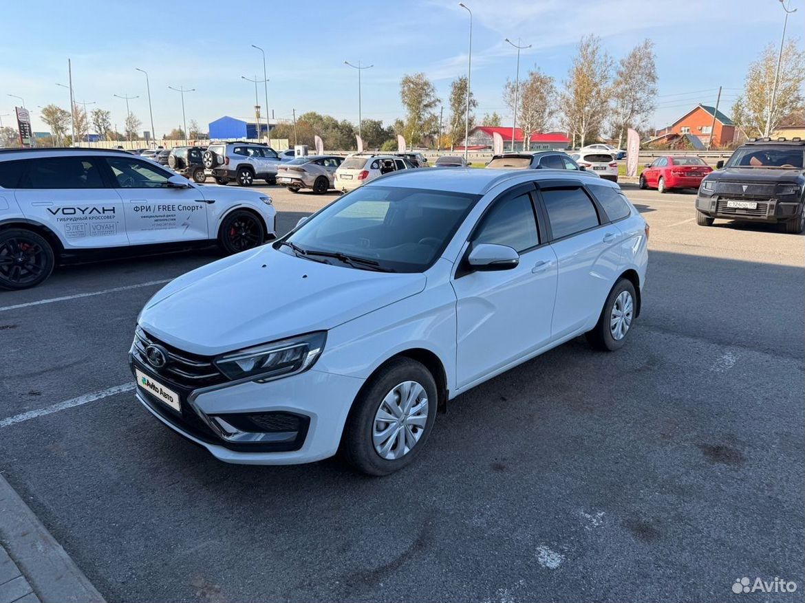 ВАЗ (LADA) Vesta 1.8 CVT, 2024, 41 189 км