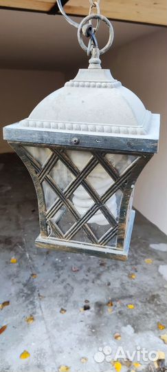 Уличный фонарь