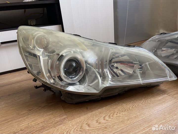 Фары Subaru Legacy Outback B14 дорестайл