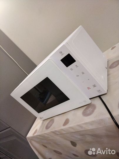 Микроволновая печь LG MS23M38 GIH