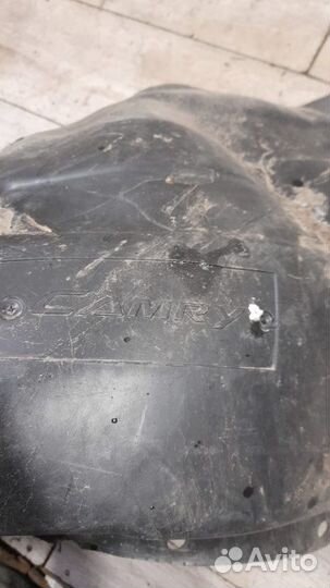 Подкрылок передний левый Toyota Camry Xv 70 С 2018