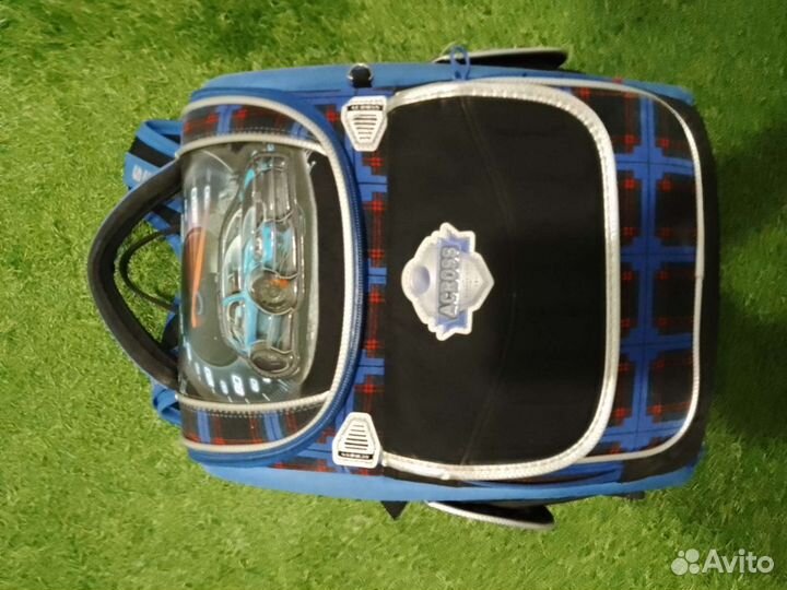 Портфель школьный для мальчика