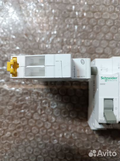 Schneider Electric A9E18073