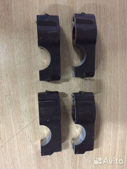 Бугель Audi A8 D3 4.2