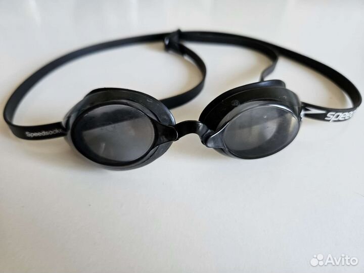 Очки для плавания speedo