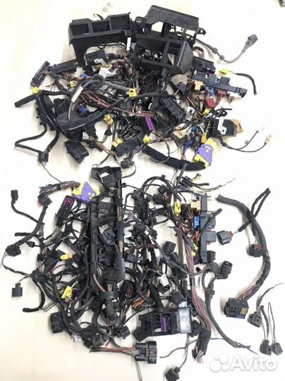 Фишка, разьем с проводом Vag