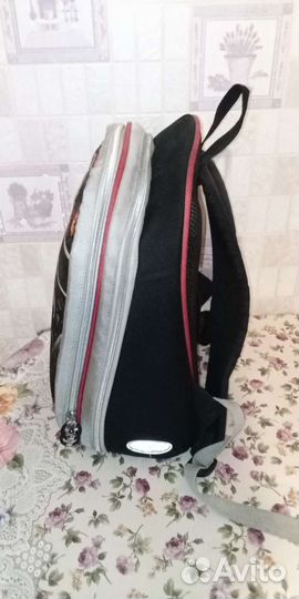 Школьный рюкзак