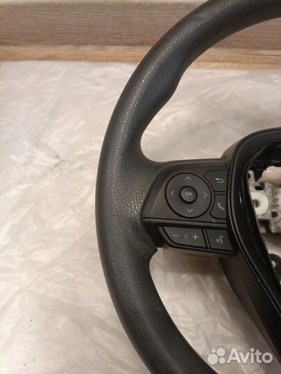 Руль Toyota Corolla e180