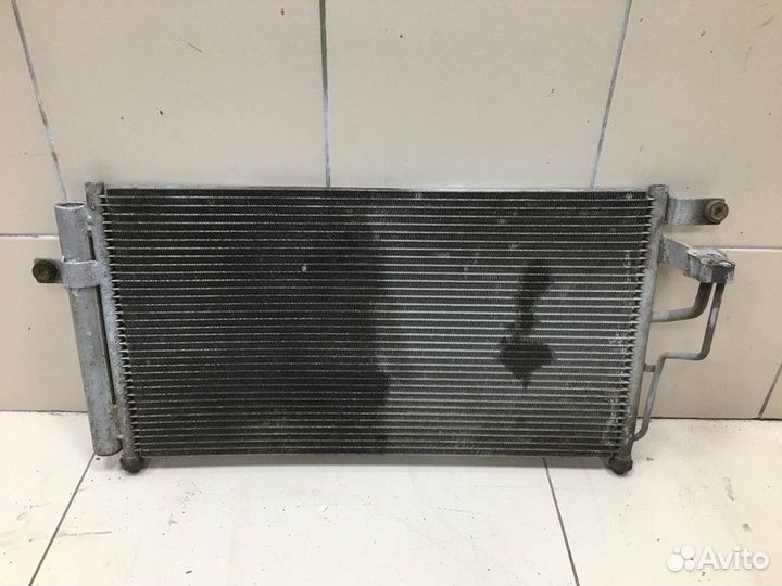 Радиатор кондиционера (конденсер) Hyundai Verna