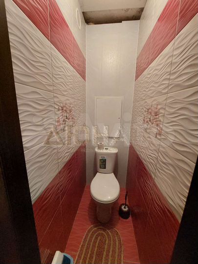 3-к. квартира, 56 м², 2/5 эт.