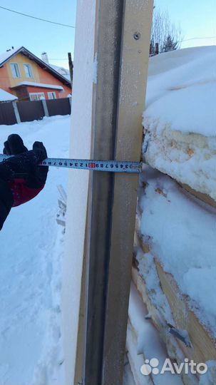 Дверь деревянная массив