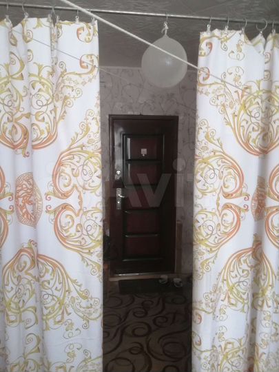 Комната 26 м² в 2-к., 2/4 эт.