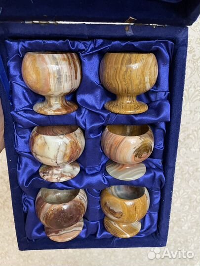 Рюмки из оникса в подарочной коробке