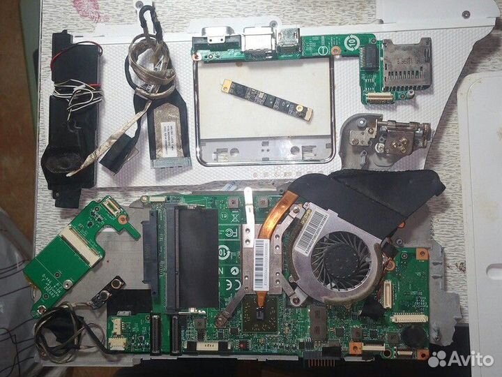 Ноутбуки на запчасти