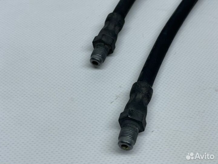 Шланг тормозной передний Mercedes-Benz C W204 1.8