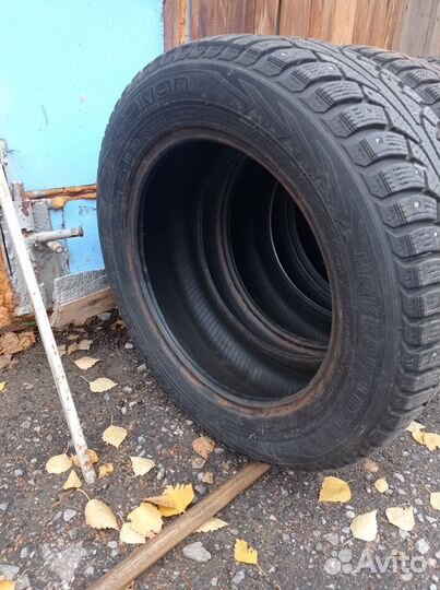 Nokian Tyres Hakkapeliitta 5 195/60 R15