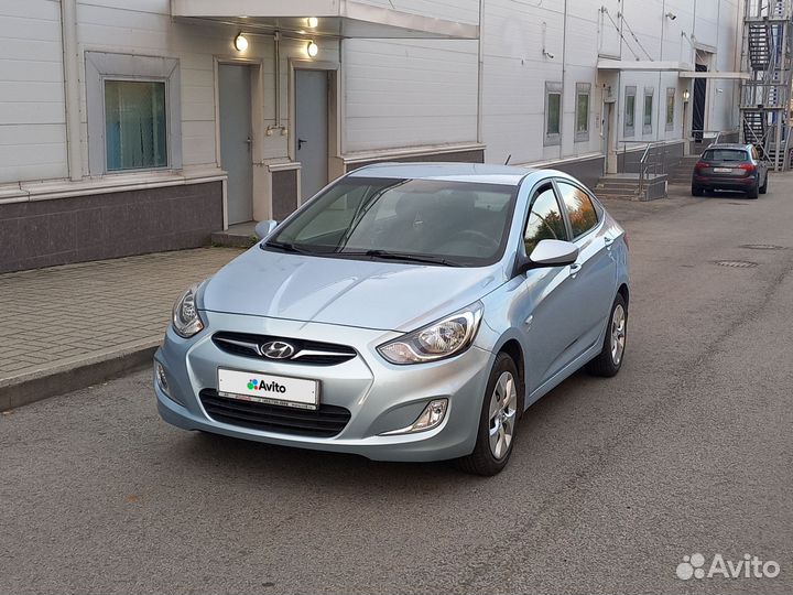 Hyundai Solaris 1.6 AT, 2012, 68 977 км
