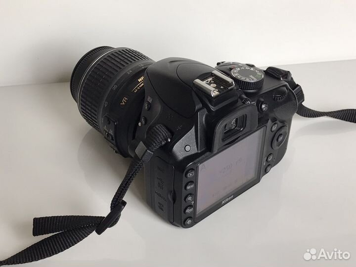 Nikon d3200 kit 18-55mm, 24мп, Full HD