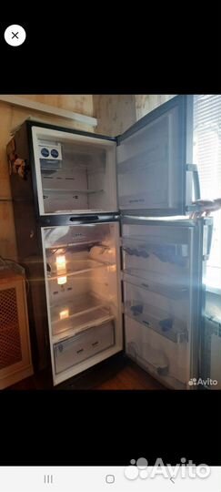 Холодильник бу wirpool