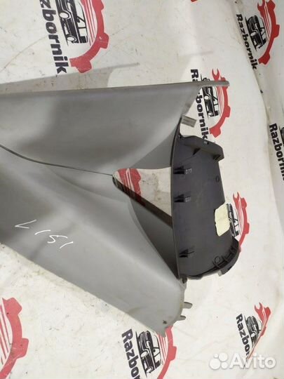 Накладка стойки лобового стекла передняя правая