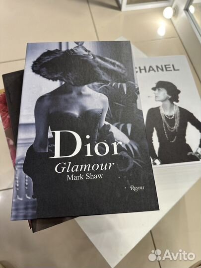 Декоративные книги для фотостудии и интерьера