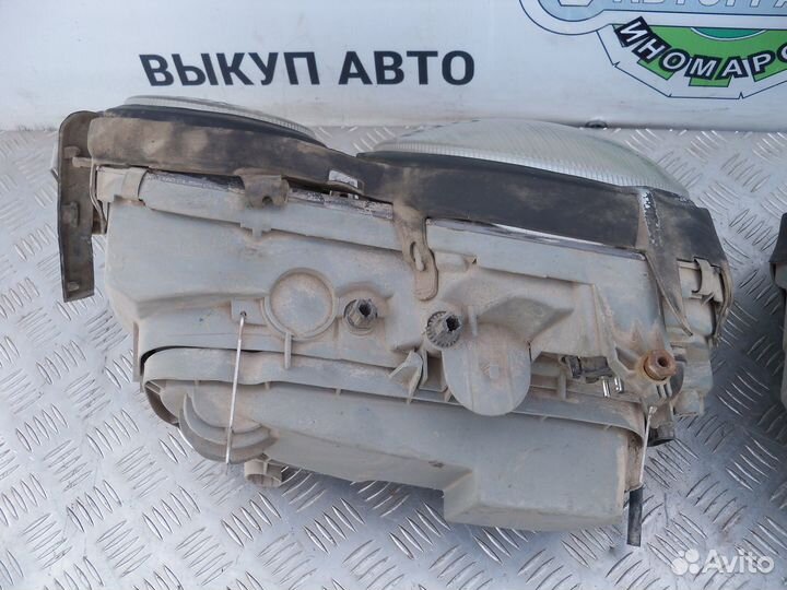 Комплект фар depo Mercedes Benz W210 1998г