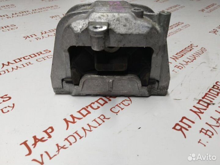 Подушка двигателя Volkswagen Passat Cc седан BWS