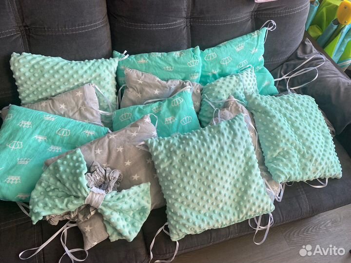 Бортики в детскую кроватку