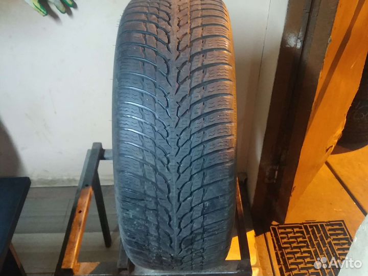 Nokian Tyres WR Snowproof 225/55 R17