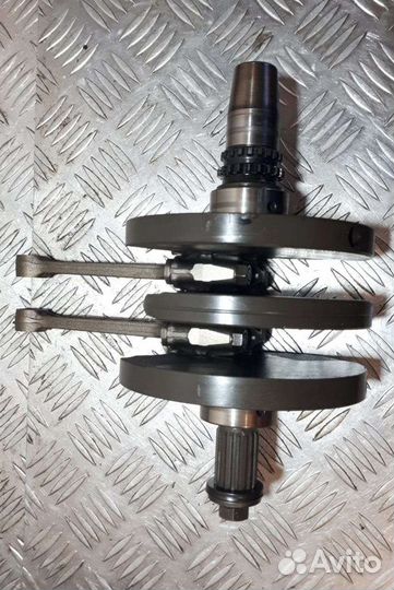 Коленвал Honda Steed 400 NC25E