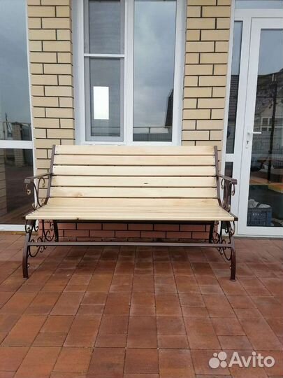 Скамейка кованная уличная