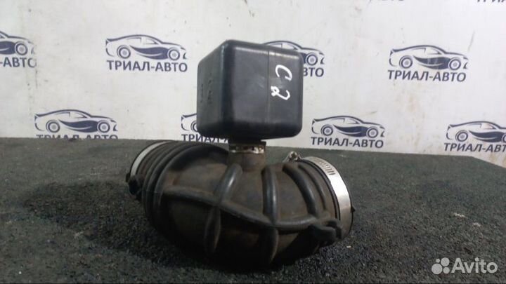 Патрубок воздушного фильтра Grand Vitara