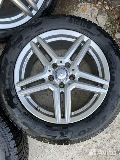 Комплект колес Mercedes R17 Pirelli 225/55