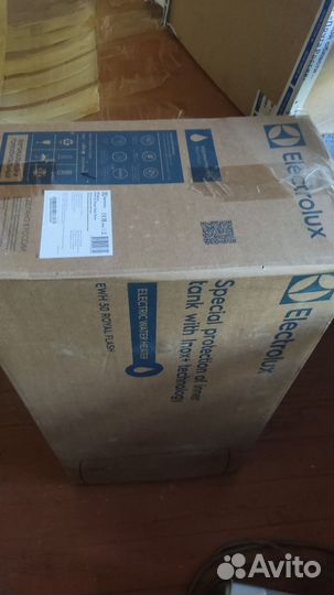 Водонагреватель Electrolux EWH 50 Royal Flash Silv