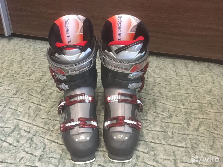Горнолыжные ботинки tecnica 95