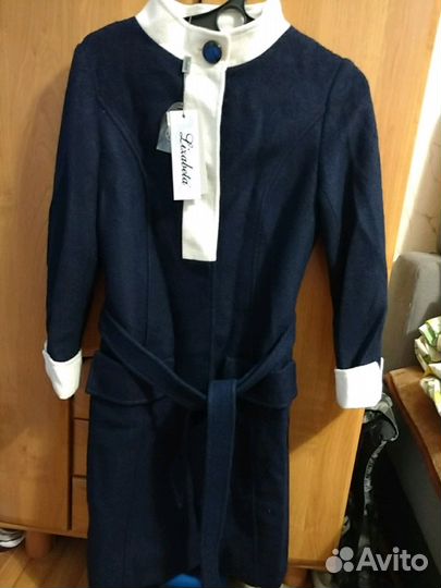 Пальто новое
