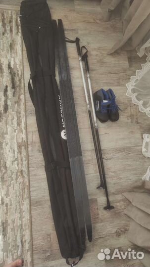 Комплект беговые лыжи, ботинки и чехол