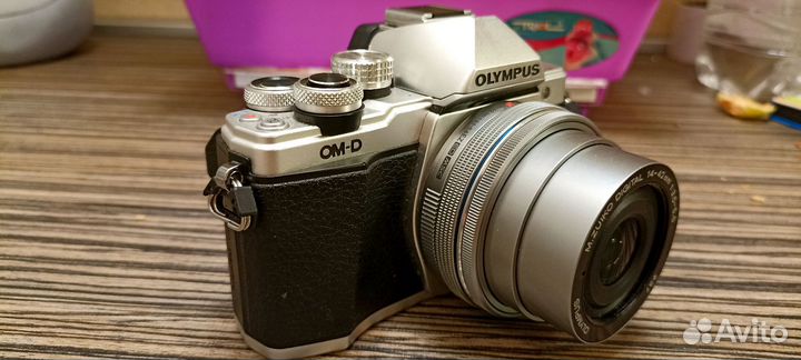 Olympus om d e m10 mark ii
