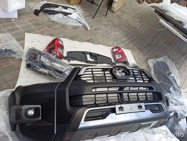 Передний бампер Хайлюкс8 Hilux Black Onyx