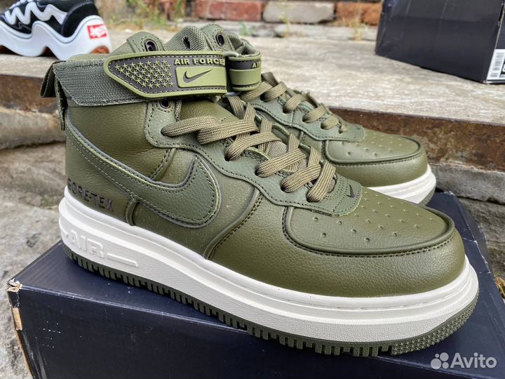 Nike Air Force 1 Gore Tex