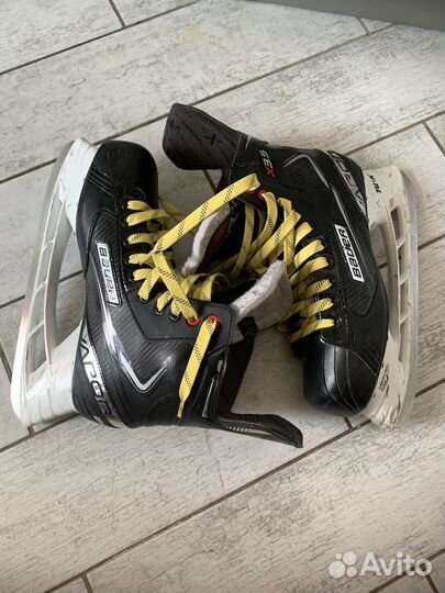 Хоккейные коньки bauer s21 vapor x3.5 sr