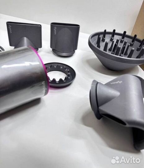 Фен Dyson Premium