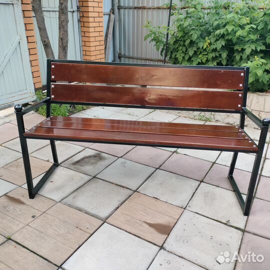 Скамейка садовая